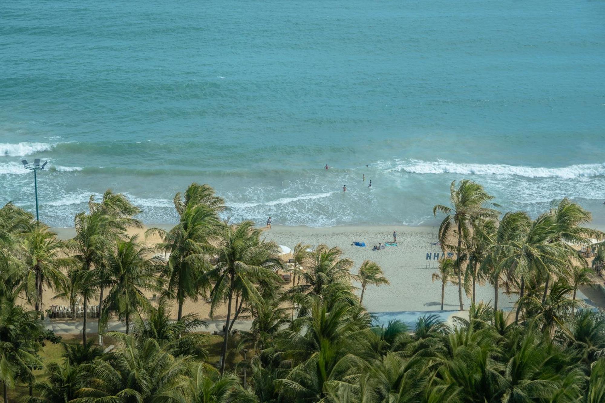 Starcity Hotel & Condotel Beachfront Nha Trang Kültér fotó