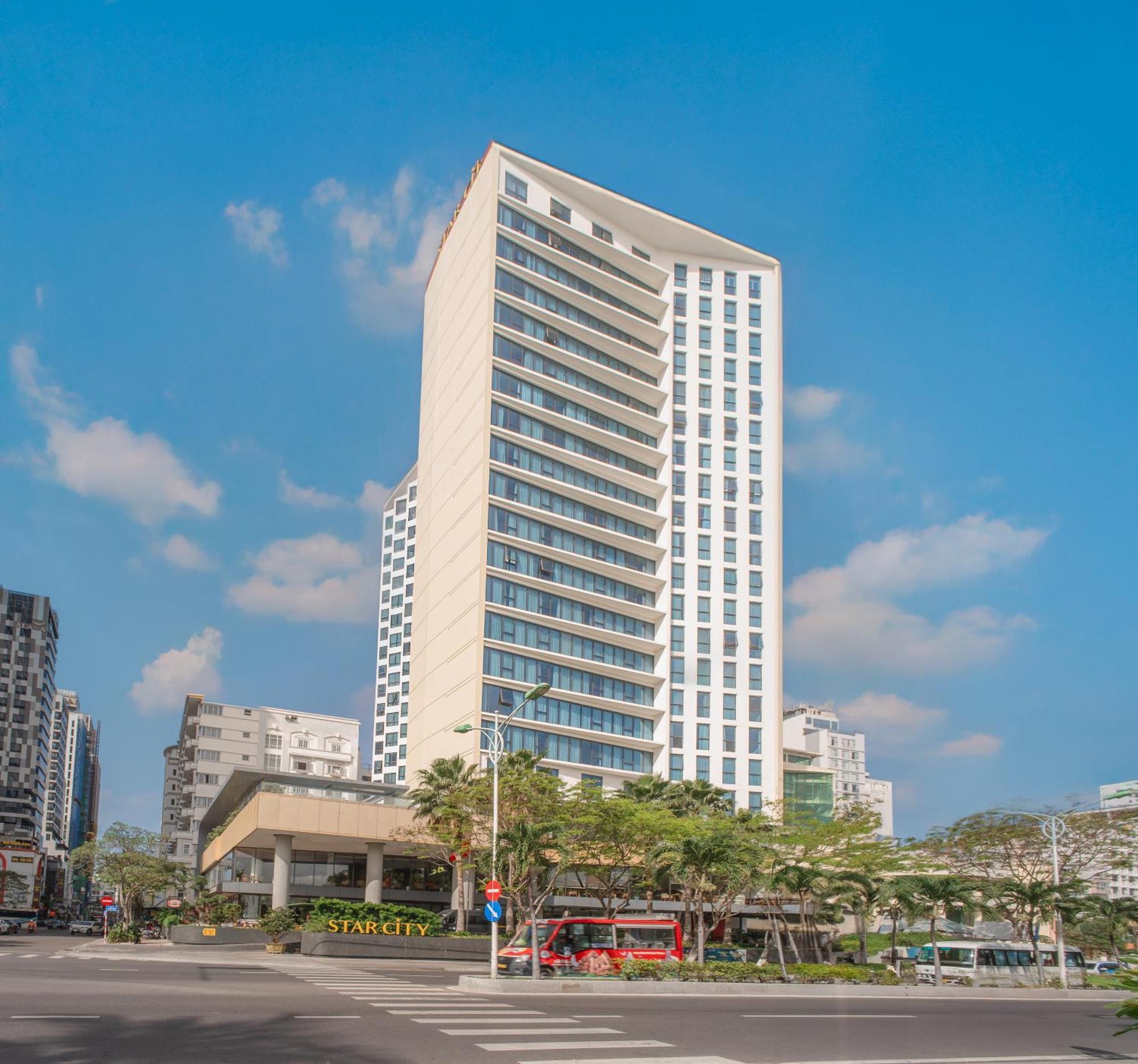 Starcity Hotel & Condotel Beachfront Nha Trang Kültér fotó