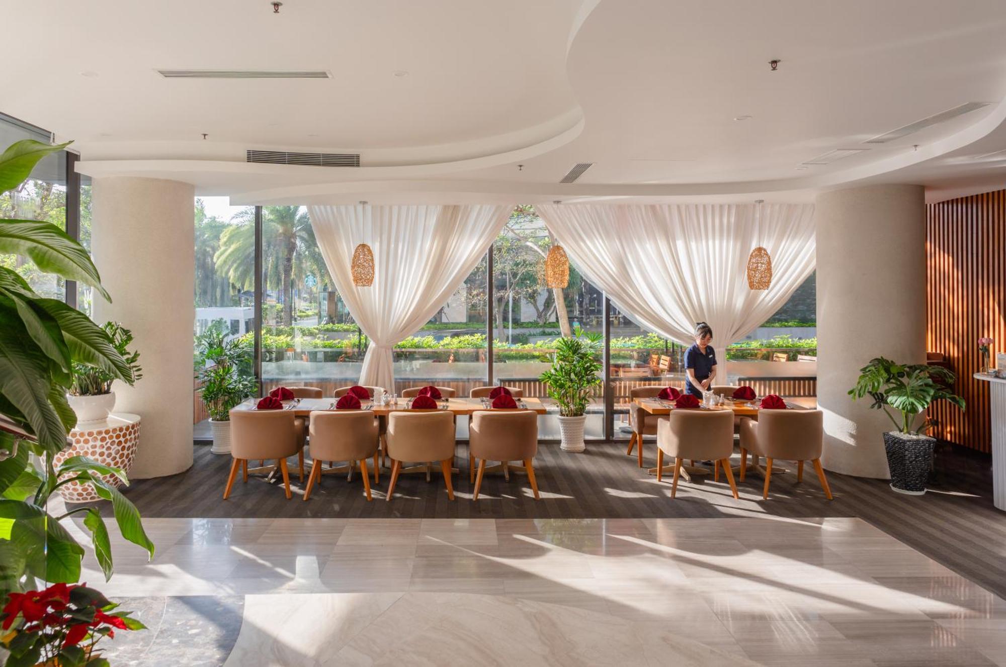 Starcity Hotel & Condotel Beachfront Nha Trang Kültér fotó